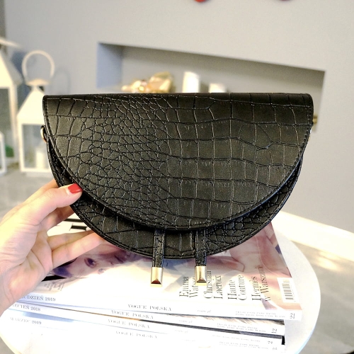 Półksiężyc listonoszka manzana torebki fabiolaDSC00256.JPG