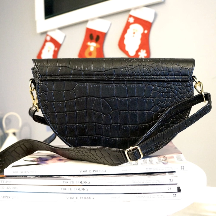 Półksiężyc listonoszka manzana torebki fabiolaDSC00277.JPG