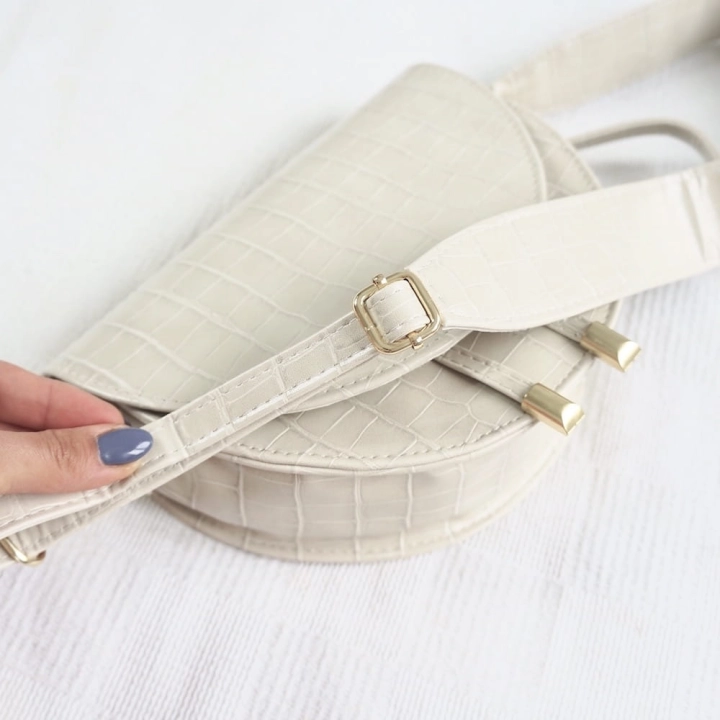 manzana listonoszka nude krokodyl ROZ SDSC00962.jpg