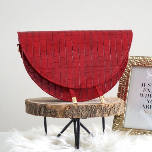 czerony krokodyla podkowa listonoszka 1.jpg