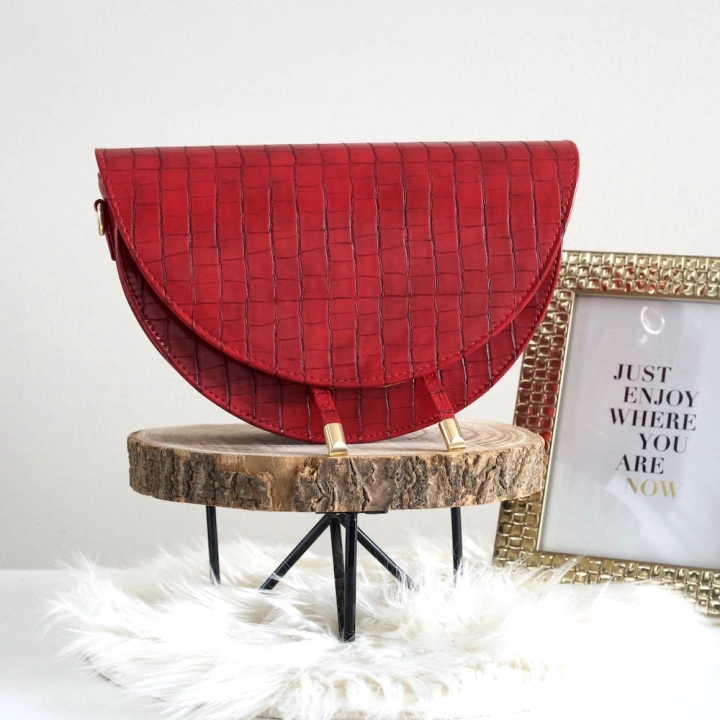 czerony krokodyla podkowa listonoszka 2.jpg