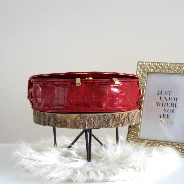 czerony krokodyla podkowa listonoszka 6.jpg