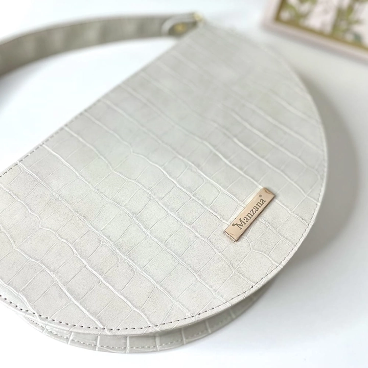 manzana listonoszka polksiezyc dwa paski NUDE_3.jpg