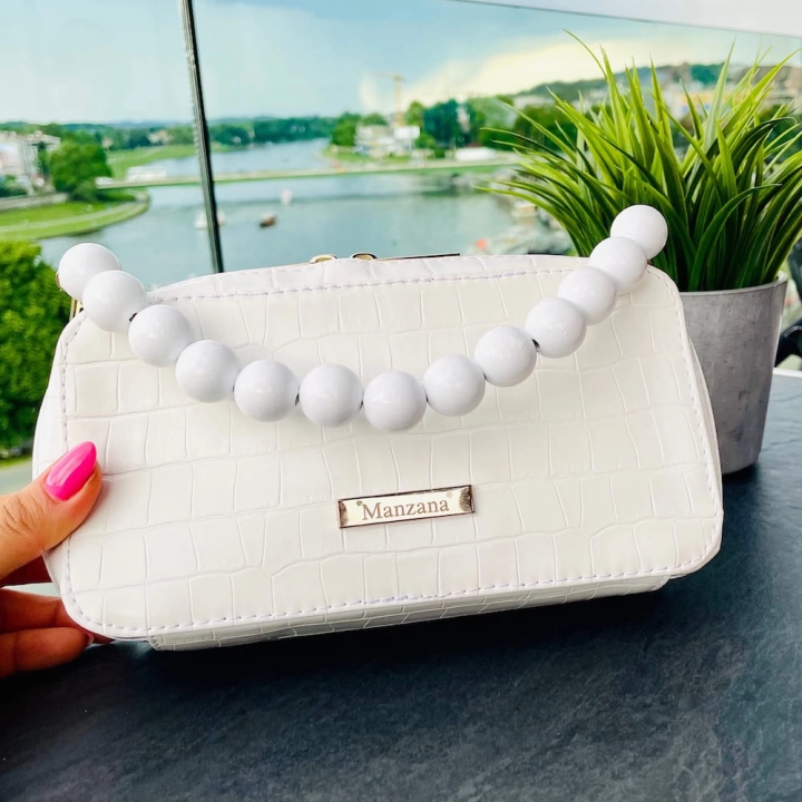 manzana biala listonoszka korale recznie szyta skora_4.jpg