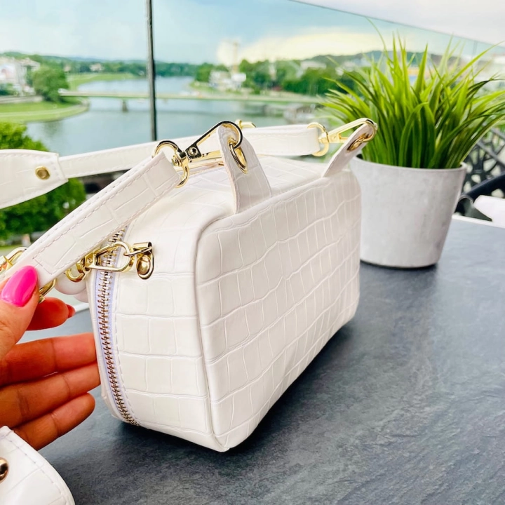 manzana biala listonoszka korale recznie szyta skora_6.jpg