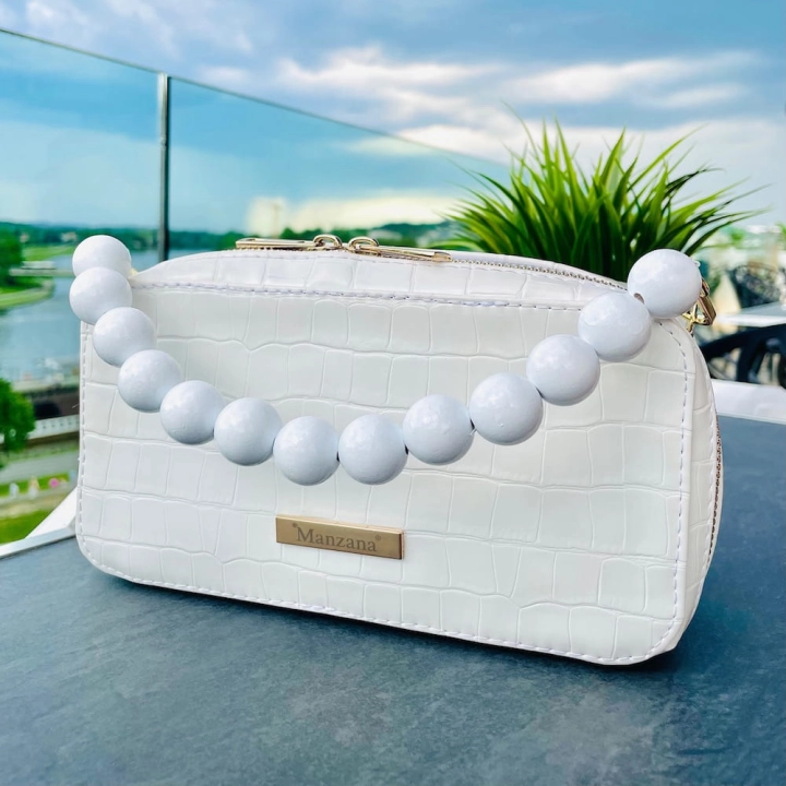 manzana biala listonoszka korale recznie szyta skora_12.jpg