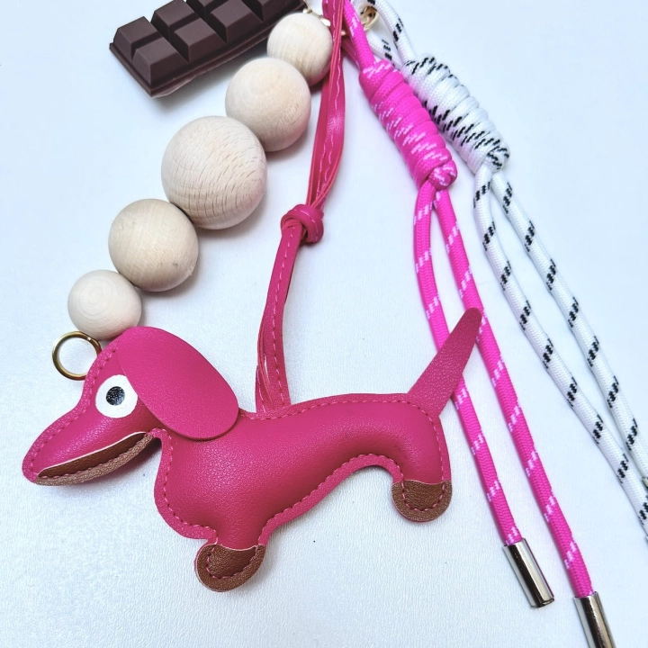 zawieszka jamnik pink manzana torebki 2.JPG