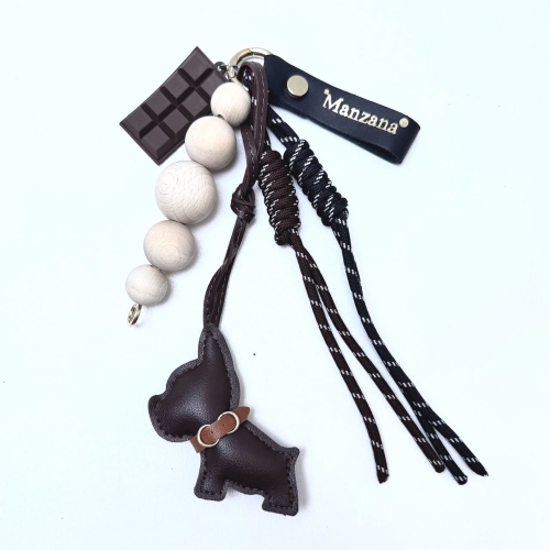 zawieszka buldog francuski brazowy manzana 1 .JPG